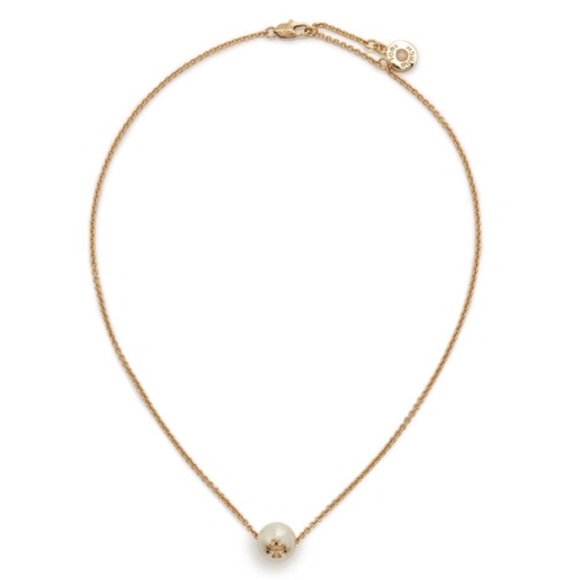 TORY BURCH • Logo Charm Pearl Necklace - Picture 5 of 8